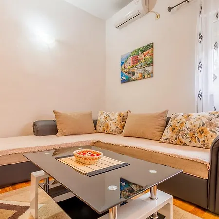 Apartamento Nikola Pleasure *