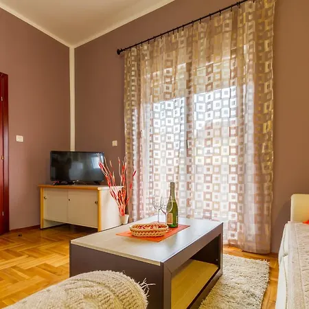 Nikola Pleasure Podgorica