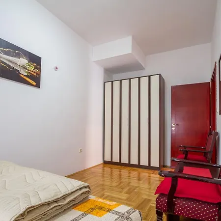 Nikola Pleasure Apartment